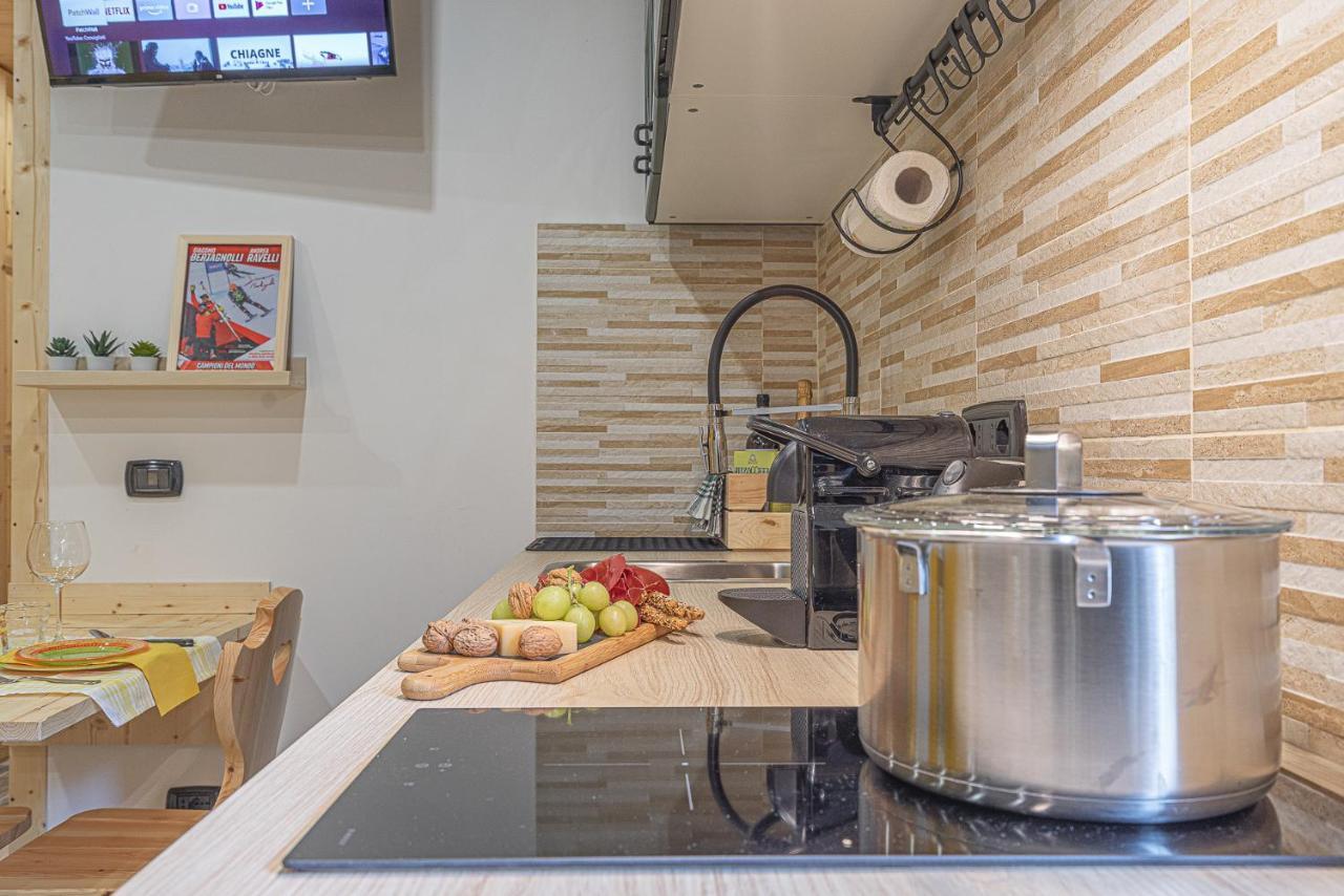 Casa Sole- Loft Moderno In Montagna Apartment Aprica Luaran gambar