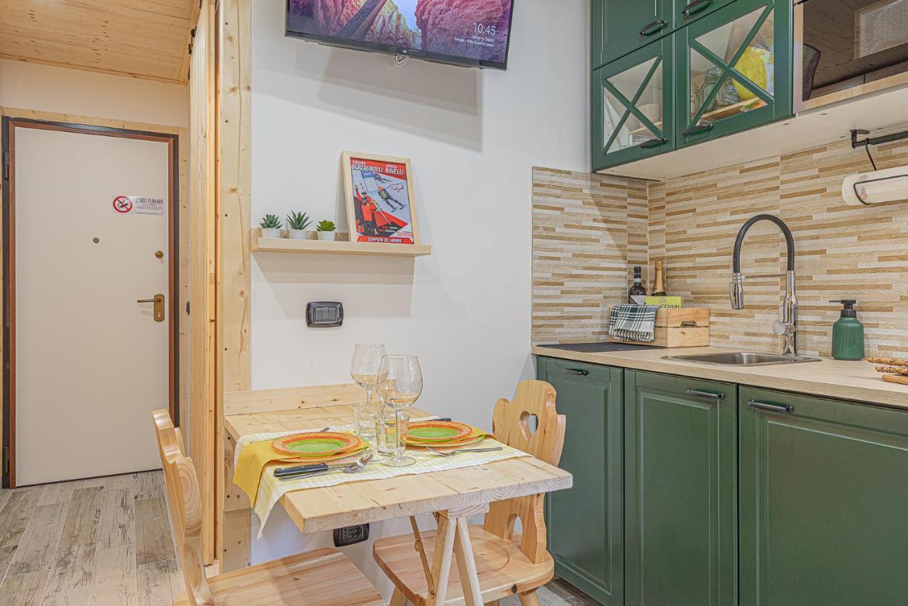Casa Sole- Loft Moderno In Montagna Apartment Aprica Luaran gambar