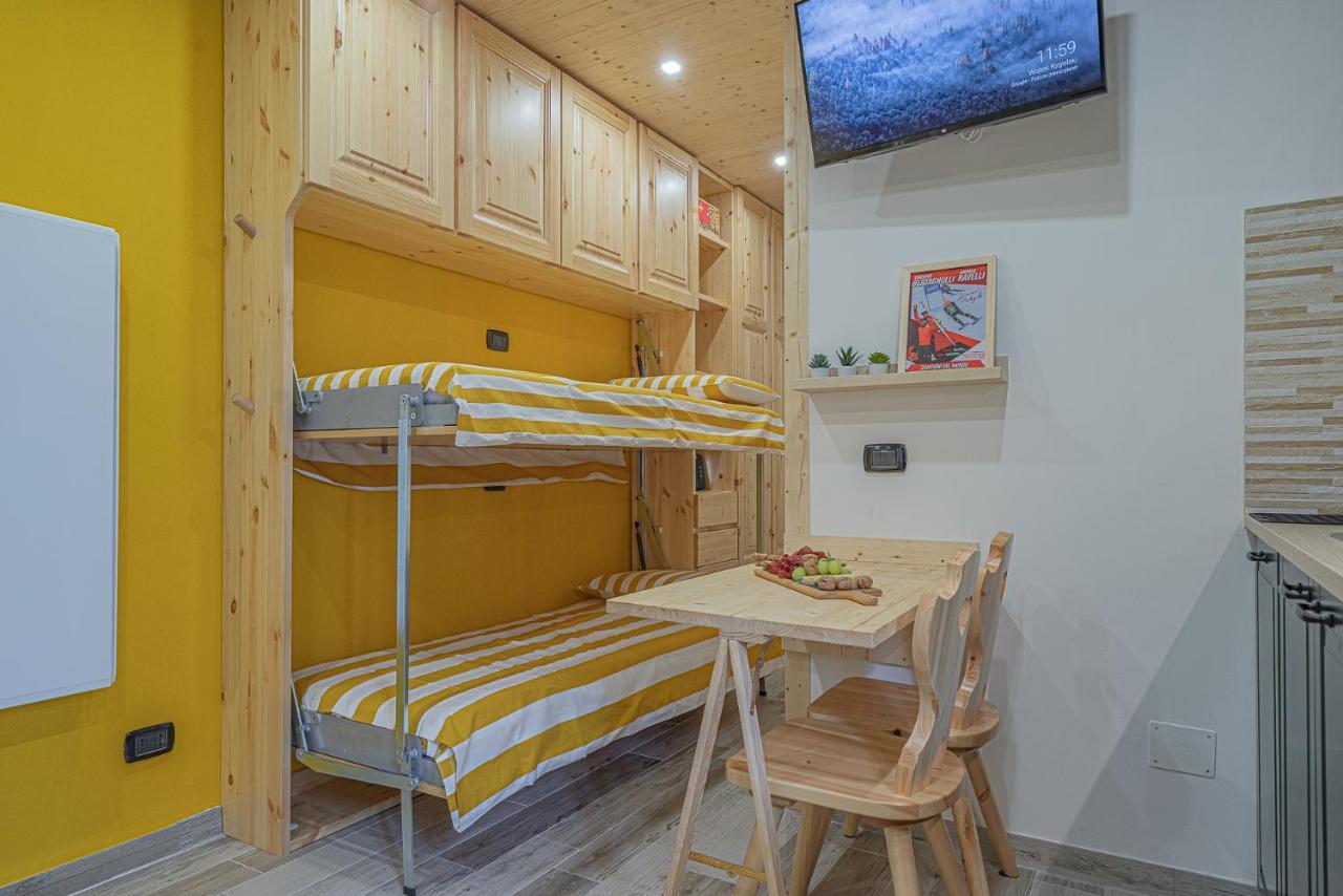 Casa Sole- Loft Moderno In Montagna Apartment Aprica Luaran gambar